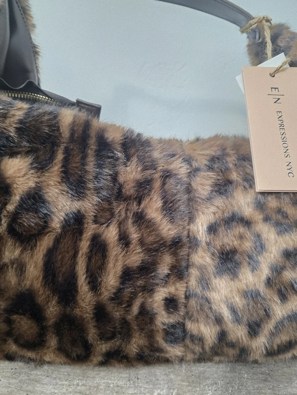 Viral EN EXPRESSIONS NYC Leopard Print Faux Fur Hobo Bag New